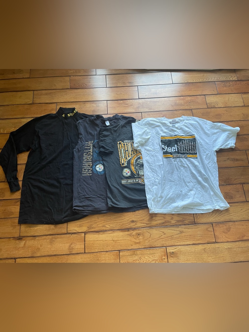 Bundle 4 Pittsburgh  Steelers shirts